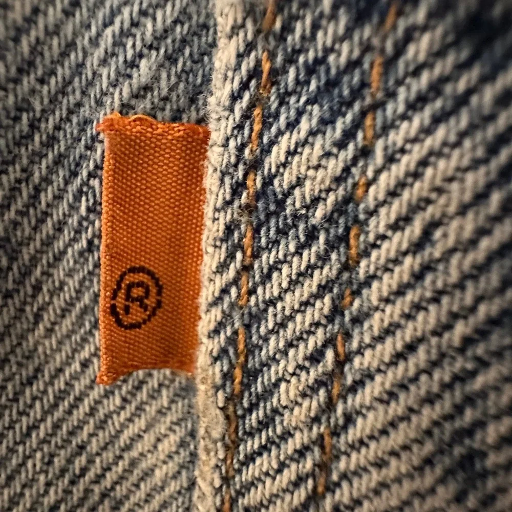 Levis **please see